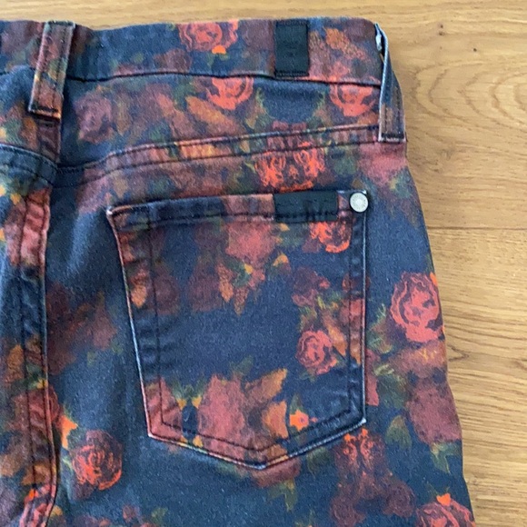 7 For All Mankind jeans, rose print - Picture 3 of 9